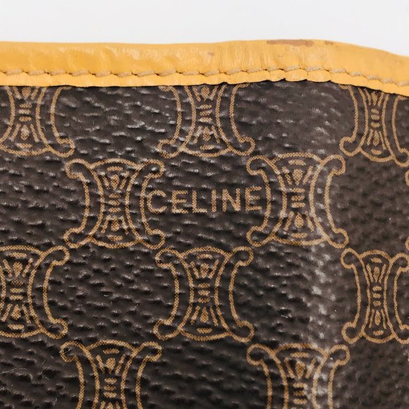 Auth Céline Macadam brown leather bi-fold wallet - Picture 9 of 10